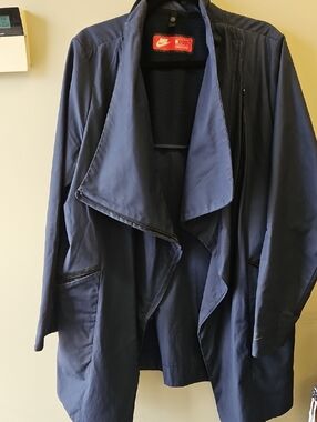 Nike Women’s Navy Draped Trench Coat Sz Large With Large Pockets